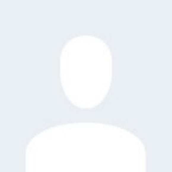 Meet your Posher, Alisha - Picture 1 of 1